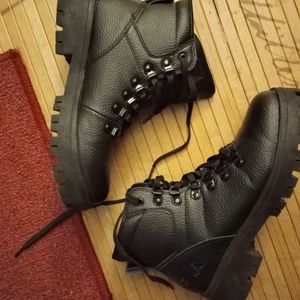 Women's combat boot